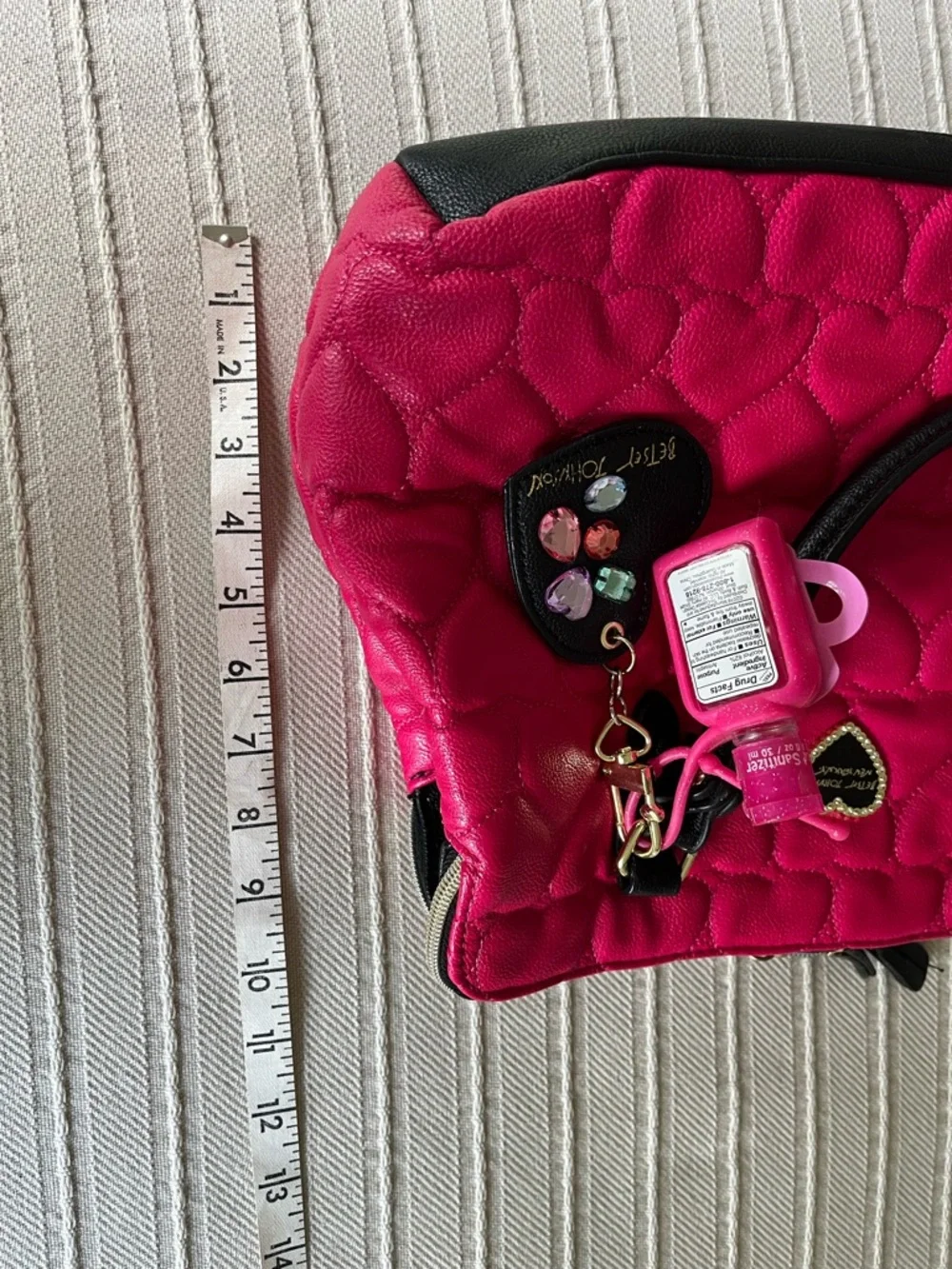 Betsey Johnson beg good